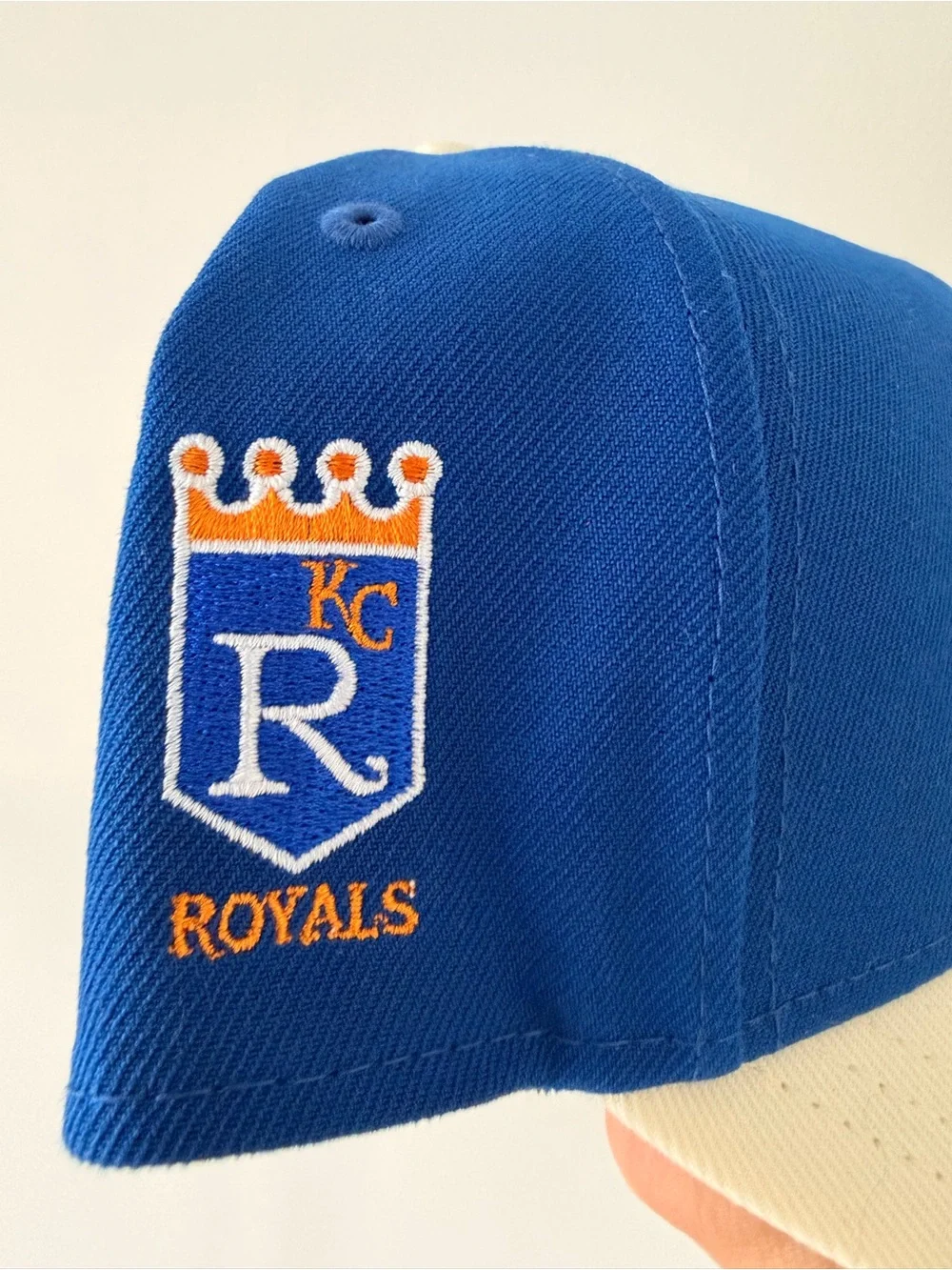 New Era Kansas City Royals Blue and Cream Baseball Cap - KC Logo